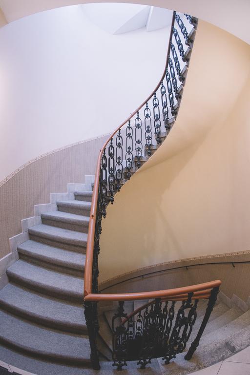 Central Apartman Sopron Ngoại thất bức ảnh
